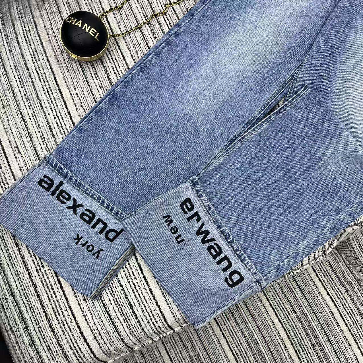 Fashion Recommendation: P468 Scavenging Female Suit & Alex* New Letter-Printed Jeans - 图片 2