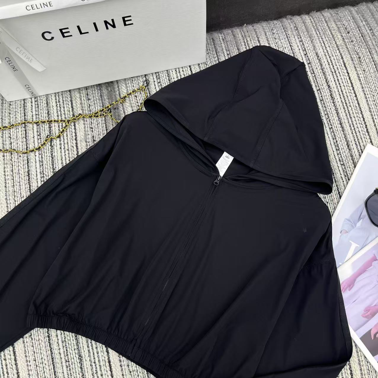 Stylish Women’s Suit for Spring and Summer: P587 Original Collection with New Accessories - 图片 3
