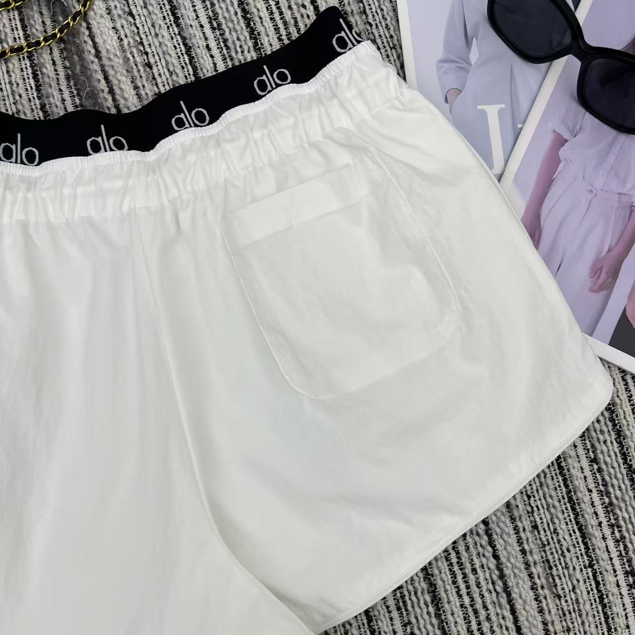 Fashion Recommendation: P391 Original Female Suit with Alo New Letter-Weave Shorts - 图片 7