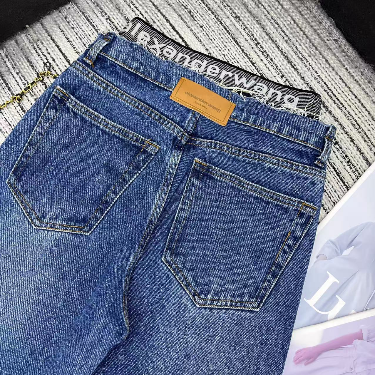 the 25-year spring-summer series, Alex*’s new letter-weather jeans, and a nice water wash, SML. - 图片 8