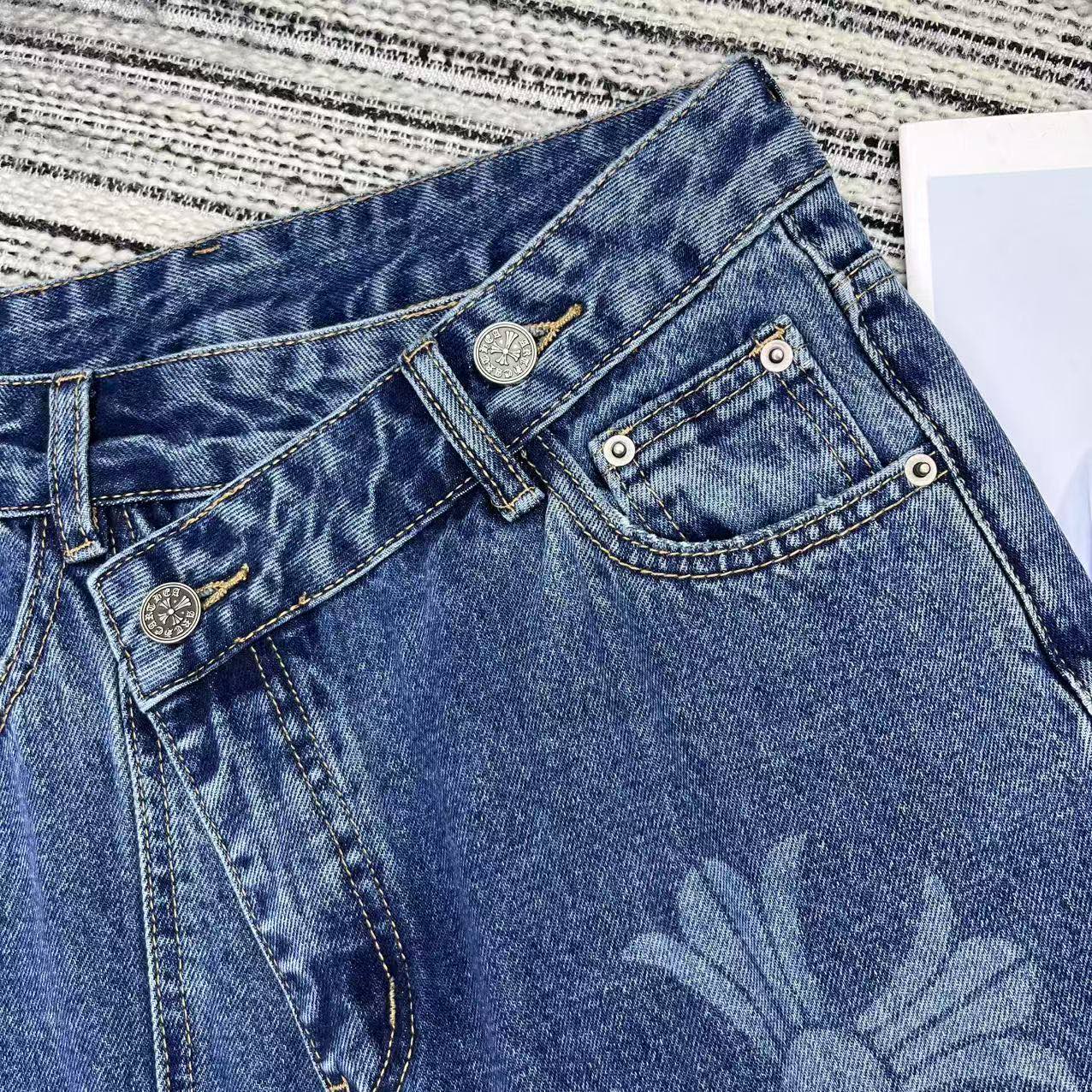 “Review: P504 Scavenging Female Suit & Crossed Machete Jeans for Early Autumn” - 图片 4