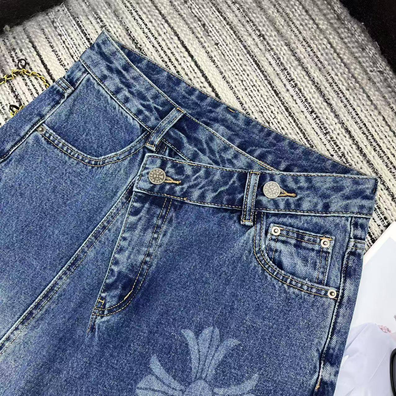 “Review: P504 Scavenging Female Suit & Crossed Machete Jeans for Early Autumn” - 图片 2