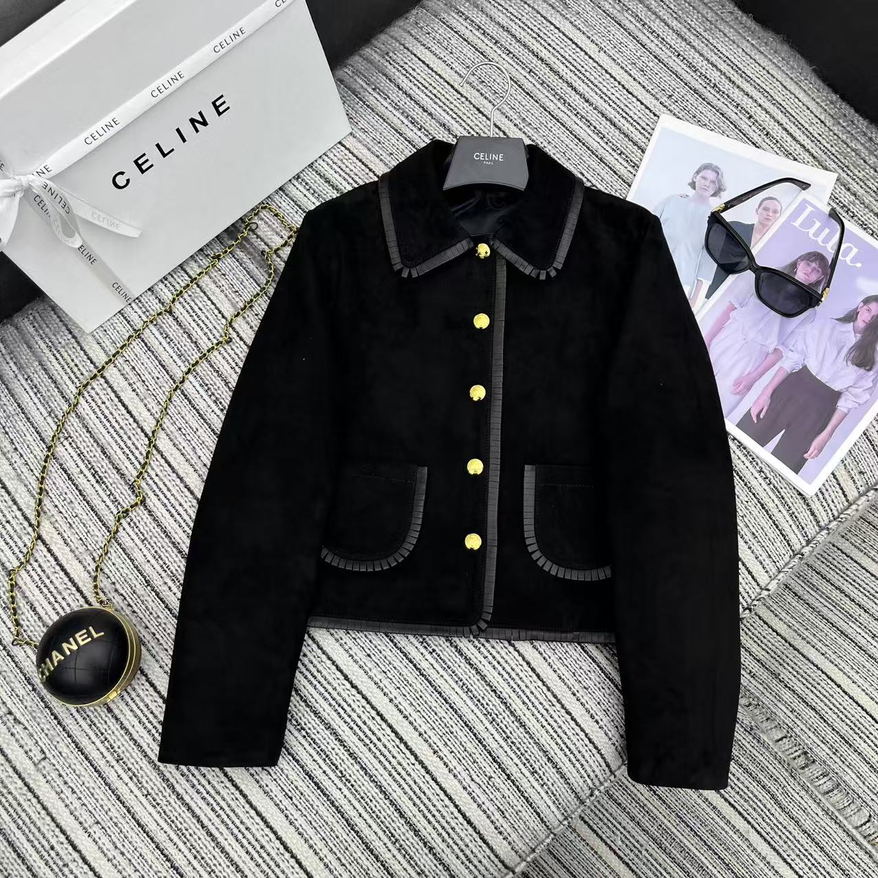 Stylish Dust-Proof Lambskin Coats: CEL New Velvet P2016 Collection Review - 图片 1