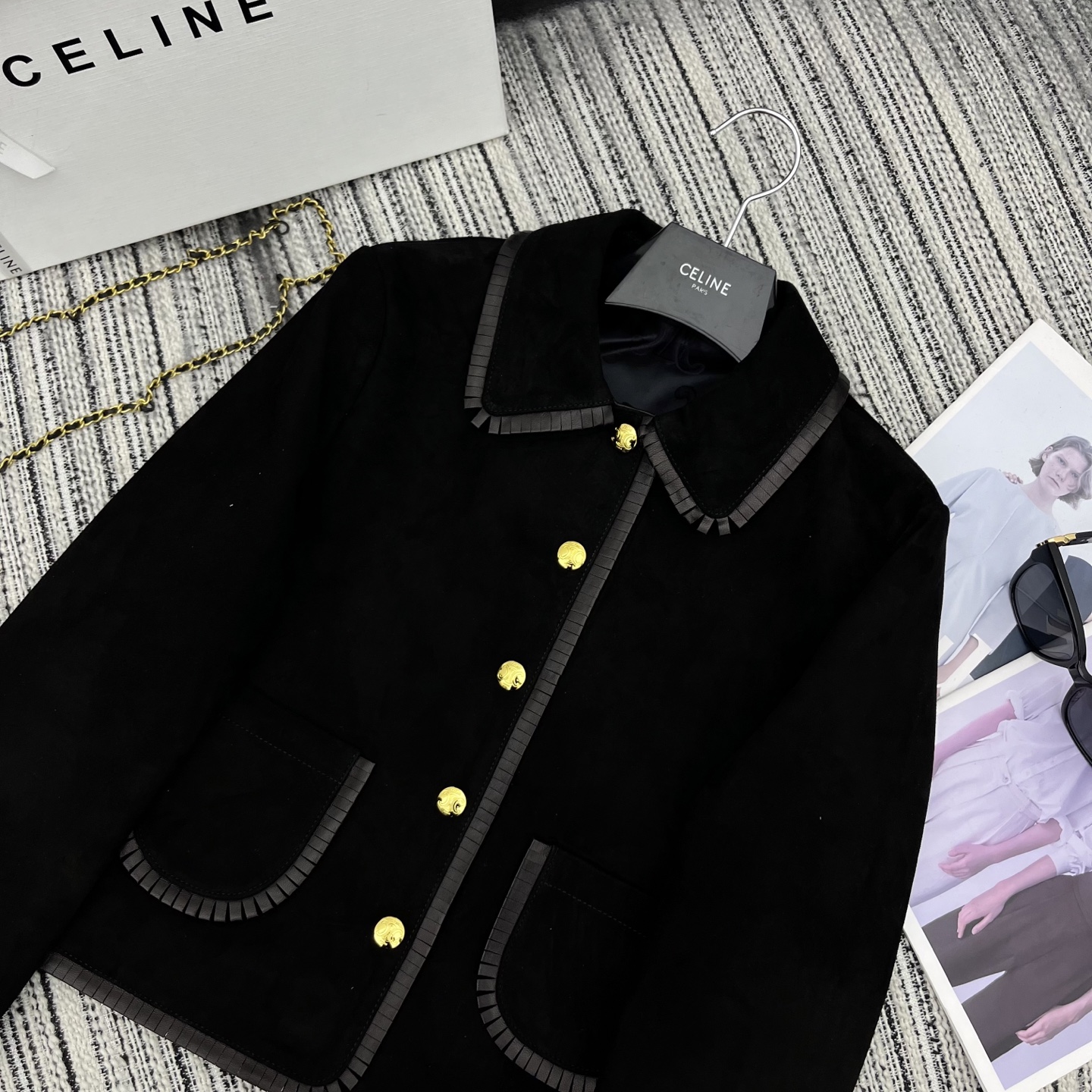 Stylish Dust-Proof Lambskin Coats: CEL New Velvet P2016 Collection Review - 图片 2