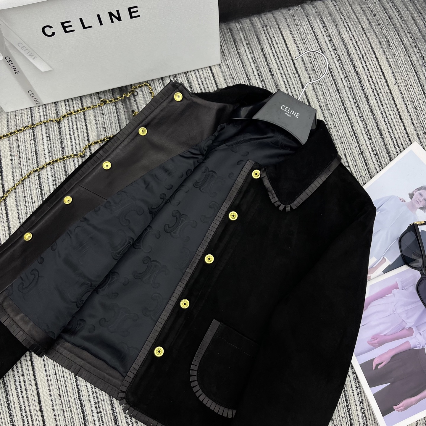 Stylish Dust-Proof Lambskin Coats: CEL New Velvet P2016 Collection Review - 图片 5