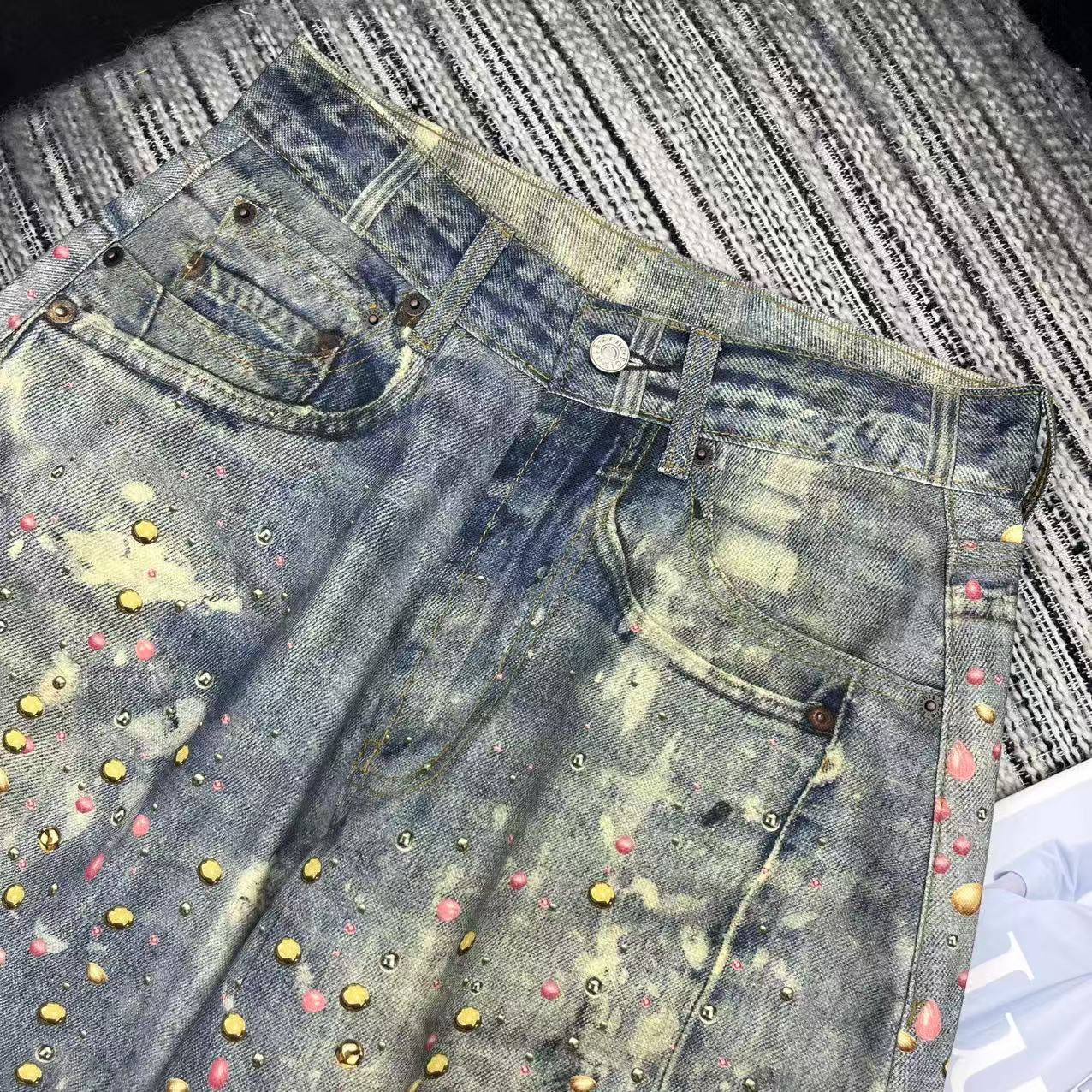 “Stylish P492 Female Suit Set with Acn* New Cowboy Boots for Early Autumn Series” - 图片 2