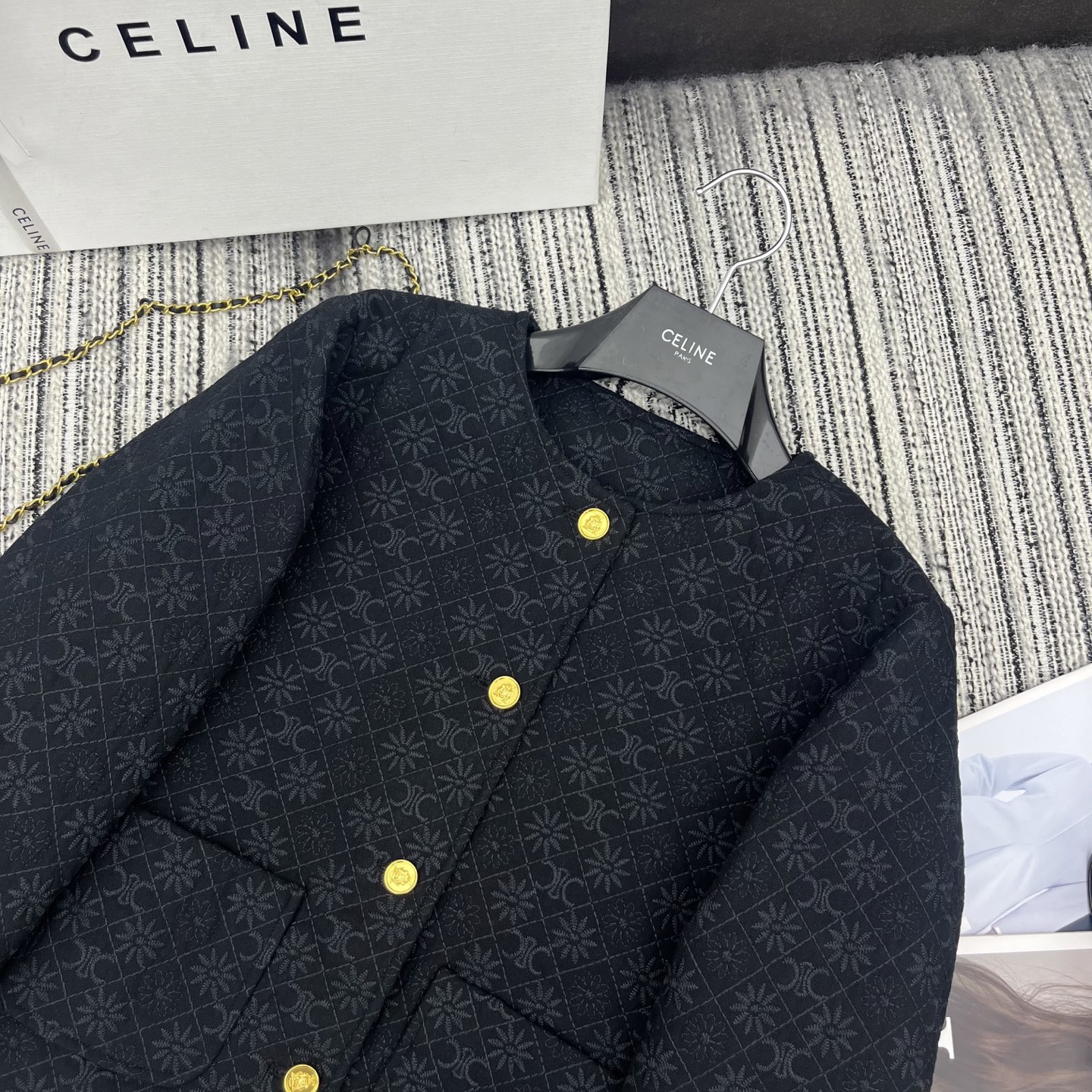 “CEL*Logo Embroidered Women’s Suit from P888 Early Autumn Series” - 图片 2