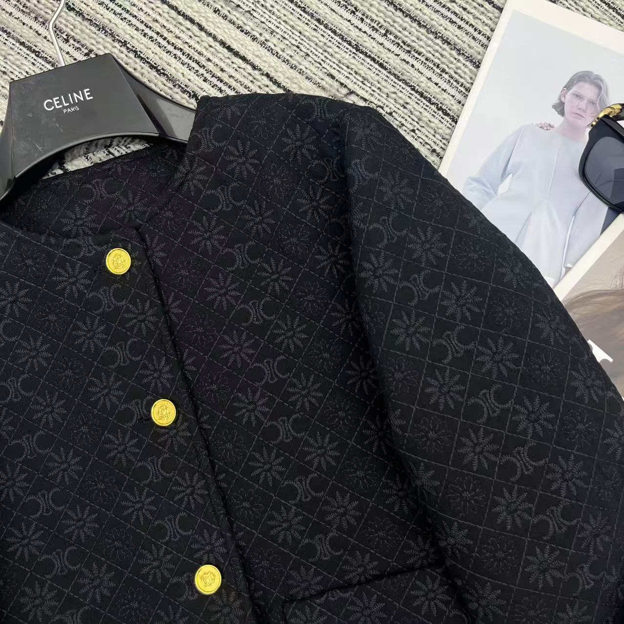 “CEL*Logo Embroidered Women’s Suit from P888 Early Autumn Series” - 图片 3