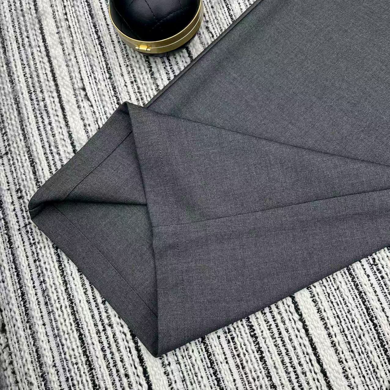 “25-Year Early Autumn Series Pra* New Suit Broad-Legged Pants with Custom Belts Review” - 图片 6
