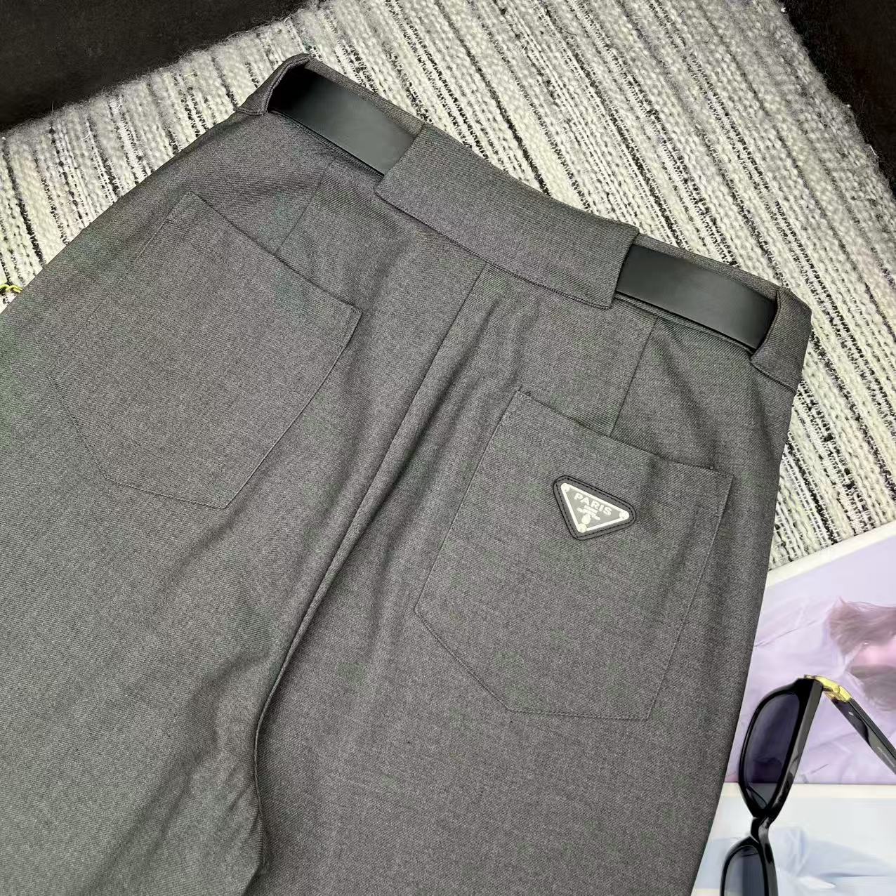 “25-Year Early Autumn Series Pra* New Suit Broad-Legged Pants with Custom Belts Review” - 图片 8