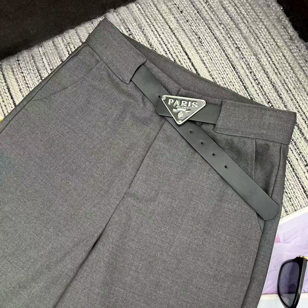 “25-Year Early Autumn Series Pra* New Suit Broad-Legged Pants with Custom Belts Review” - 图片 2