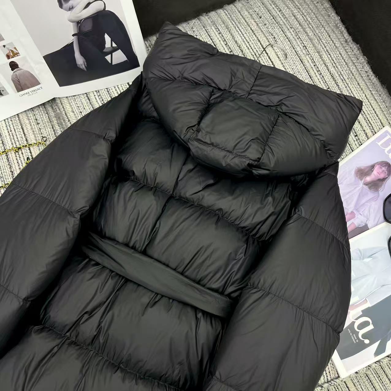 Stylish 25-Year Early Autumn/Winter Max’s Hat-and-Buff Coat with Belt-Tweet Design and Classic Pelvis Suffix - 图片 8