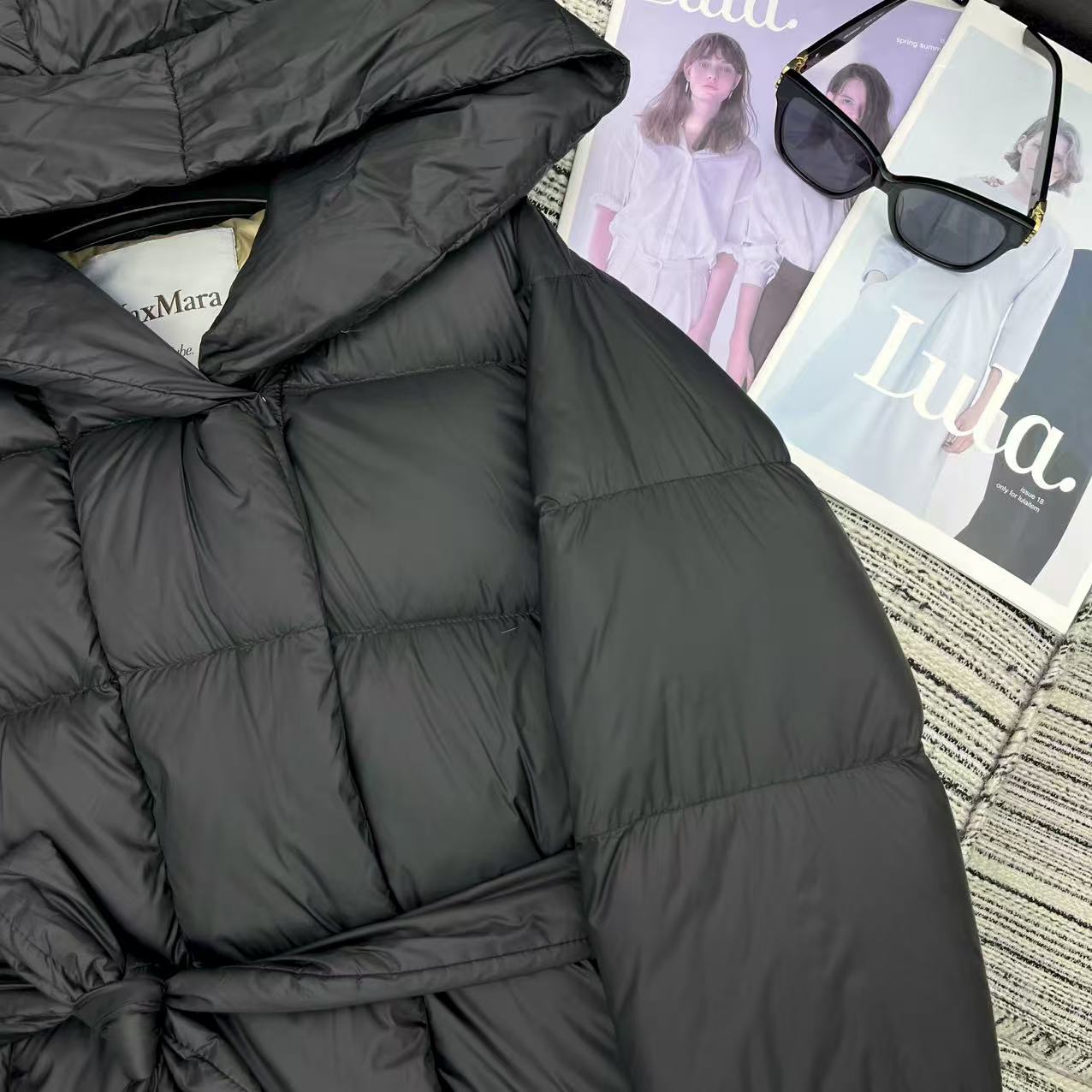 Stylish 25-Year Early Autumn/Winter Max’s Hat-and-Buff Coat with Belt-Tweet Design and Classic Pelvis Suffix - 图片 4