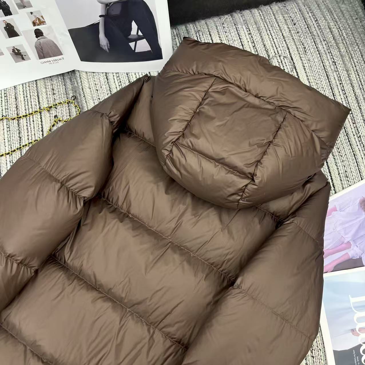 “Exclusive Dust-Proof Bag Recommends Max* 25-Year Autumn & Winter Series” - 图片 8