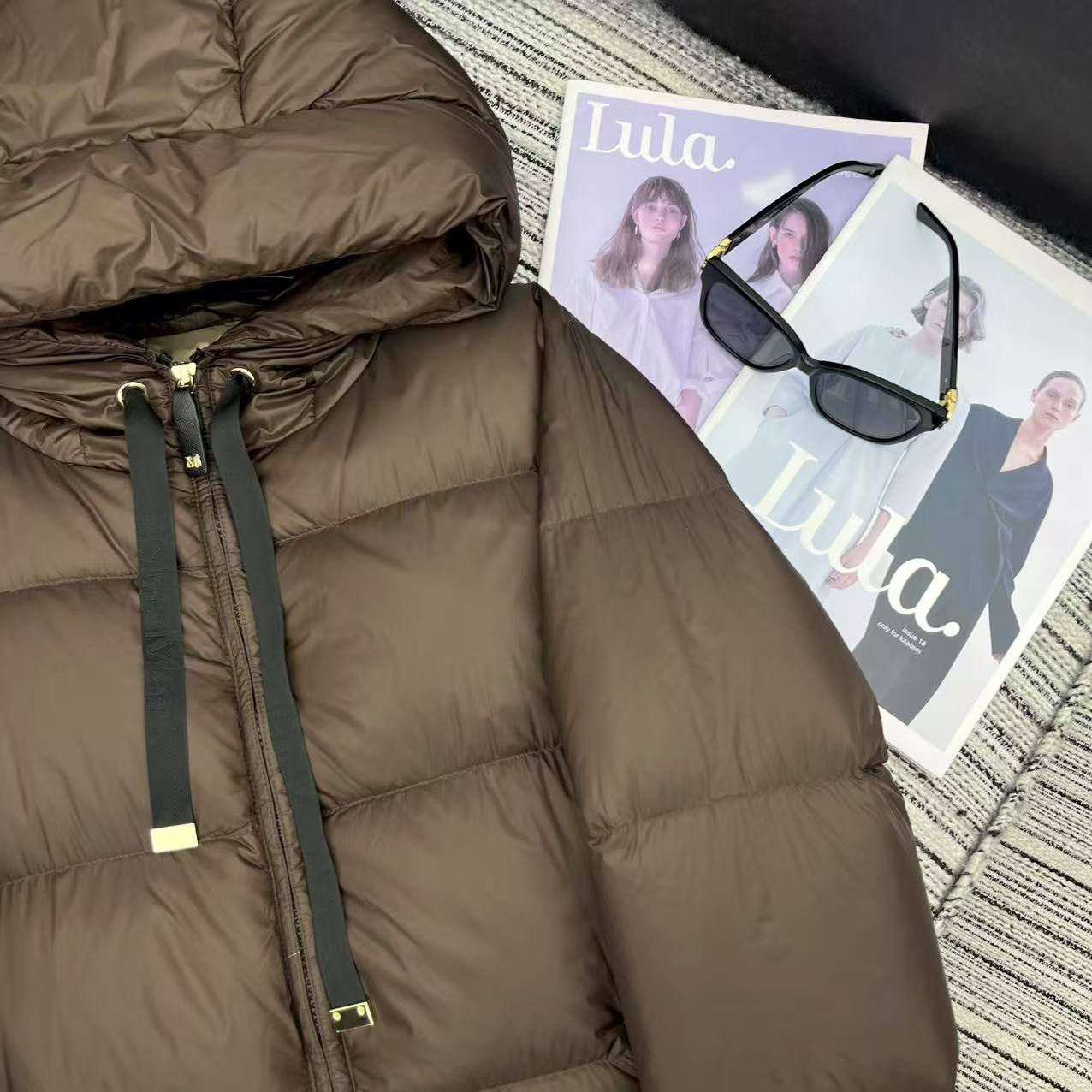 “Exclusive Dust-Proof Bag Recommends Max* 25-Year Autumn & Winter Series” - 图片 4