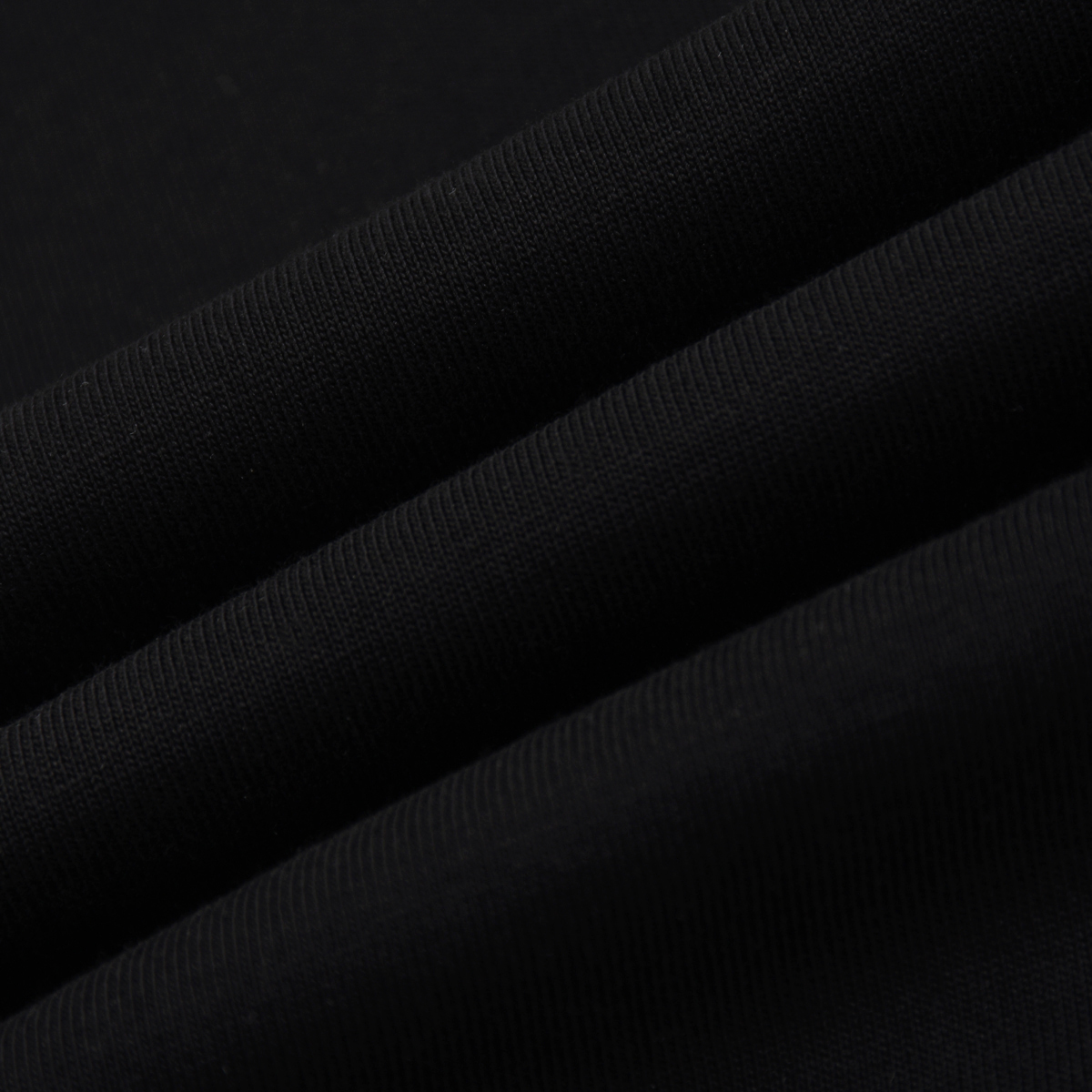 Burberry/巴宝莉 25ss 下摆格纹战马贴布短袖