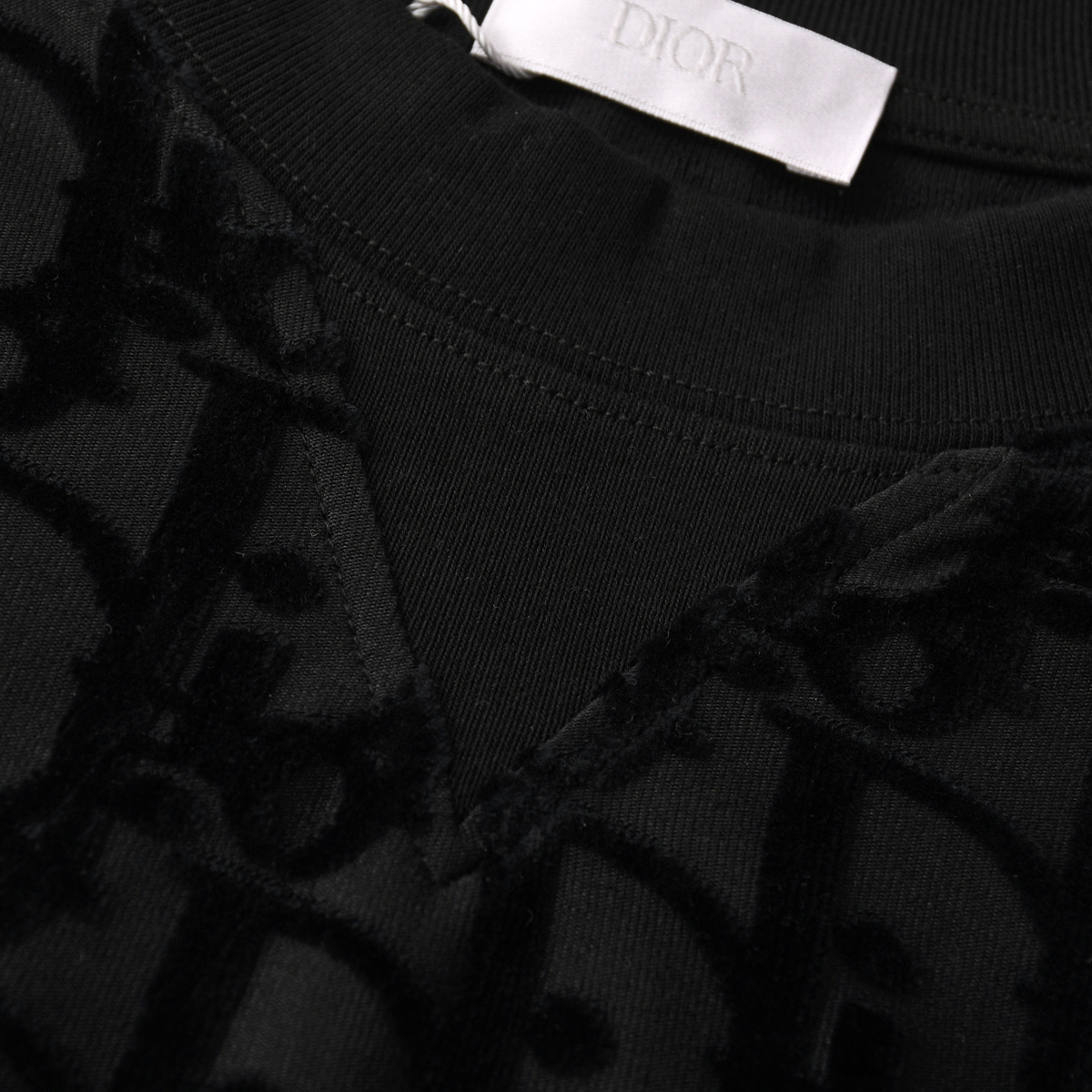 Dior 迪奥 26ss 植绒满印提花短袖-Chinese UA Cheap High Quatity Brand Clothes Bags handbags Sneakers wholesale wholesaler seller from China Factory suppliers Fashion Clothing Shoes best Quality Beautiful Price Dior 迪奥 26ss 植绒满印提花短袖