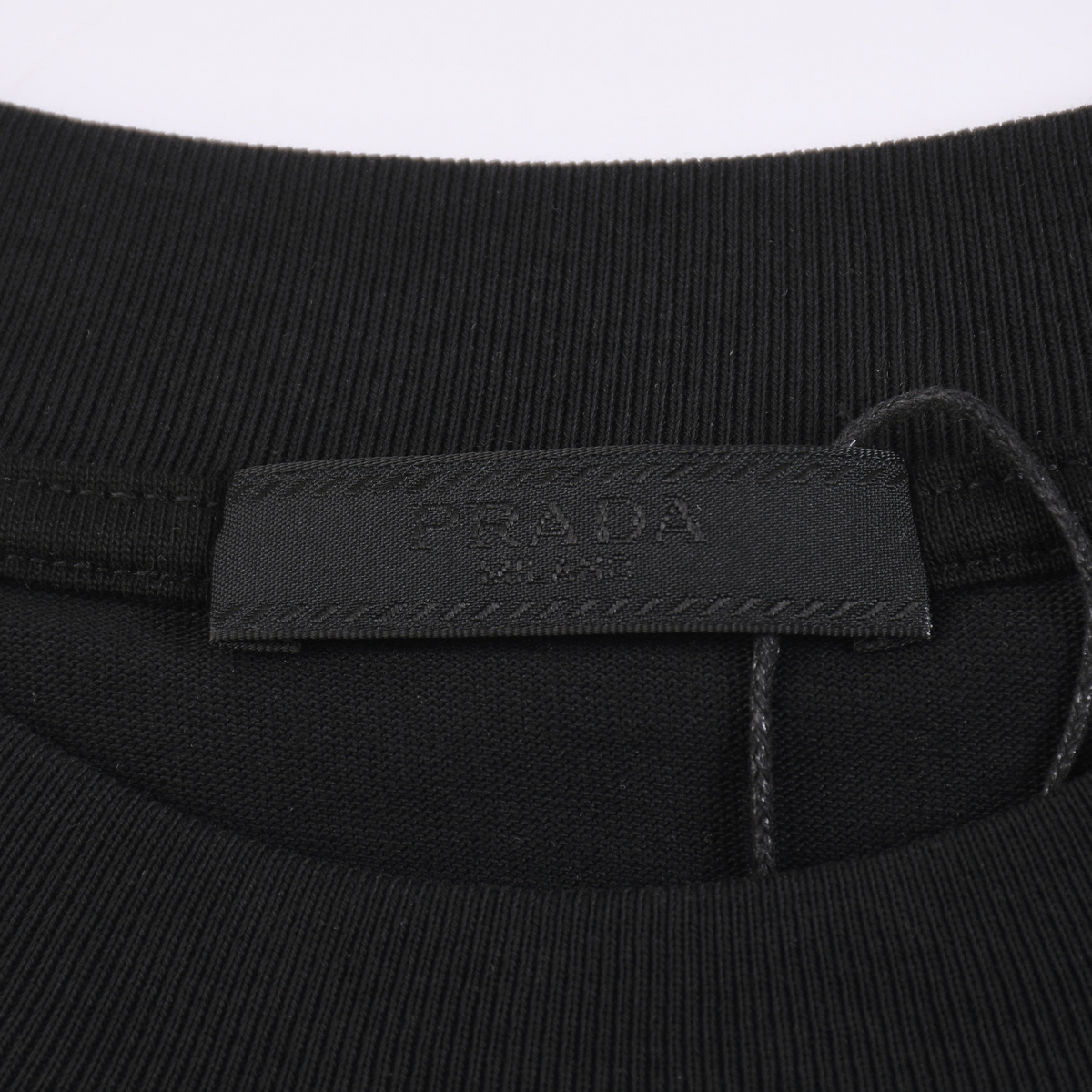 Prada/普拉达 25ss 胸口小logo贴布刺绣短袖