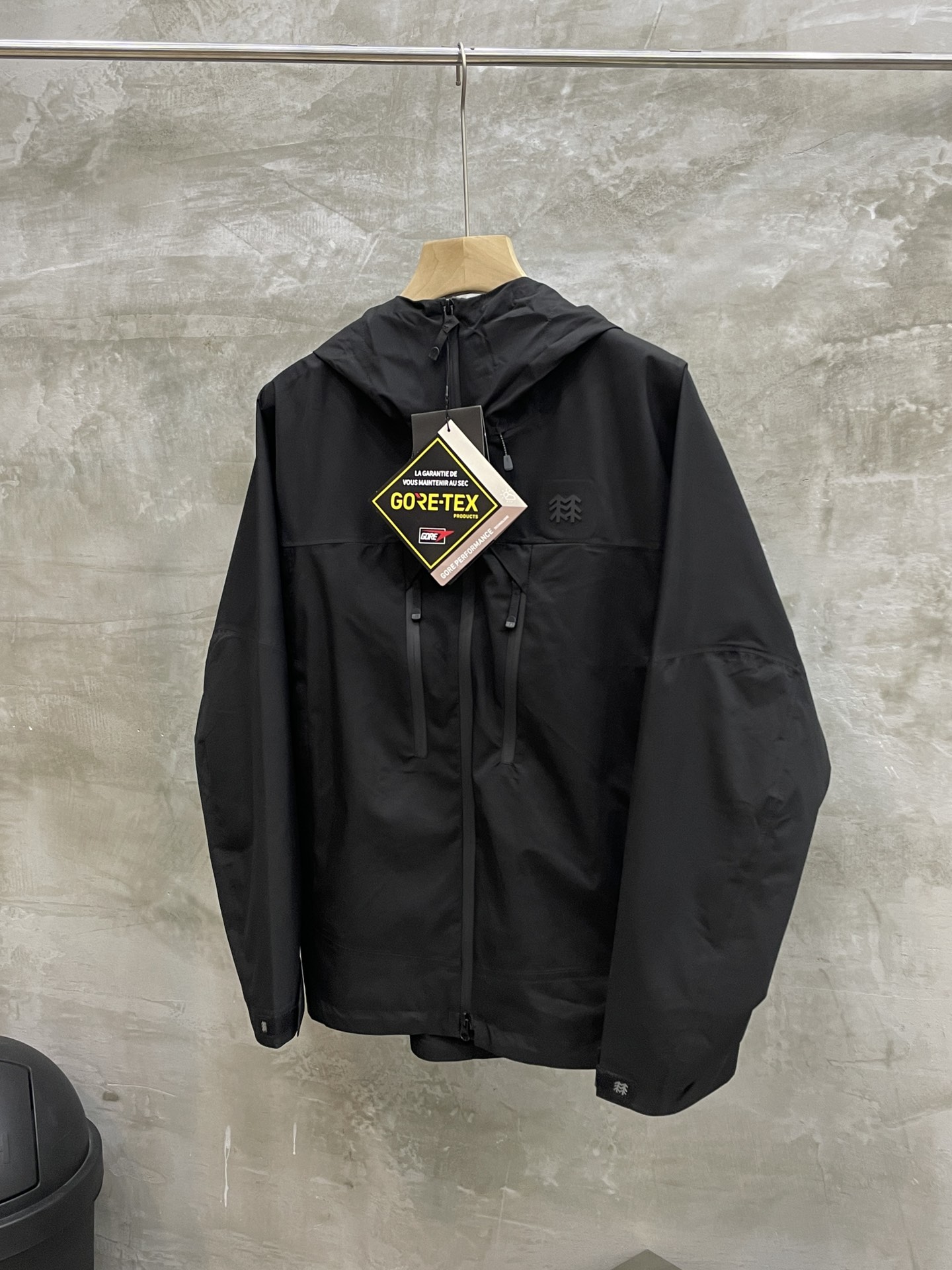 Kolon SPORT Waterproof Assault Jacket with High Bullet Resistance and TPU Film - 图片 4