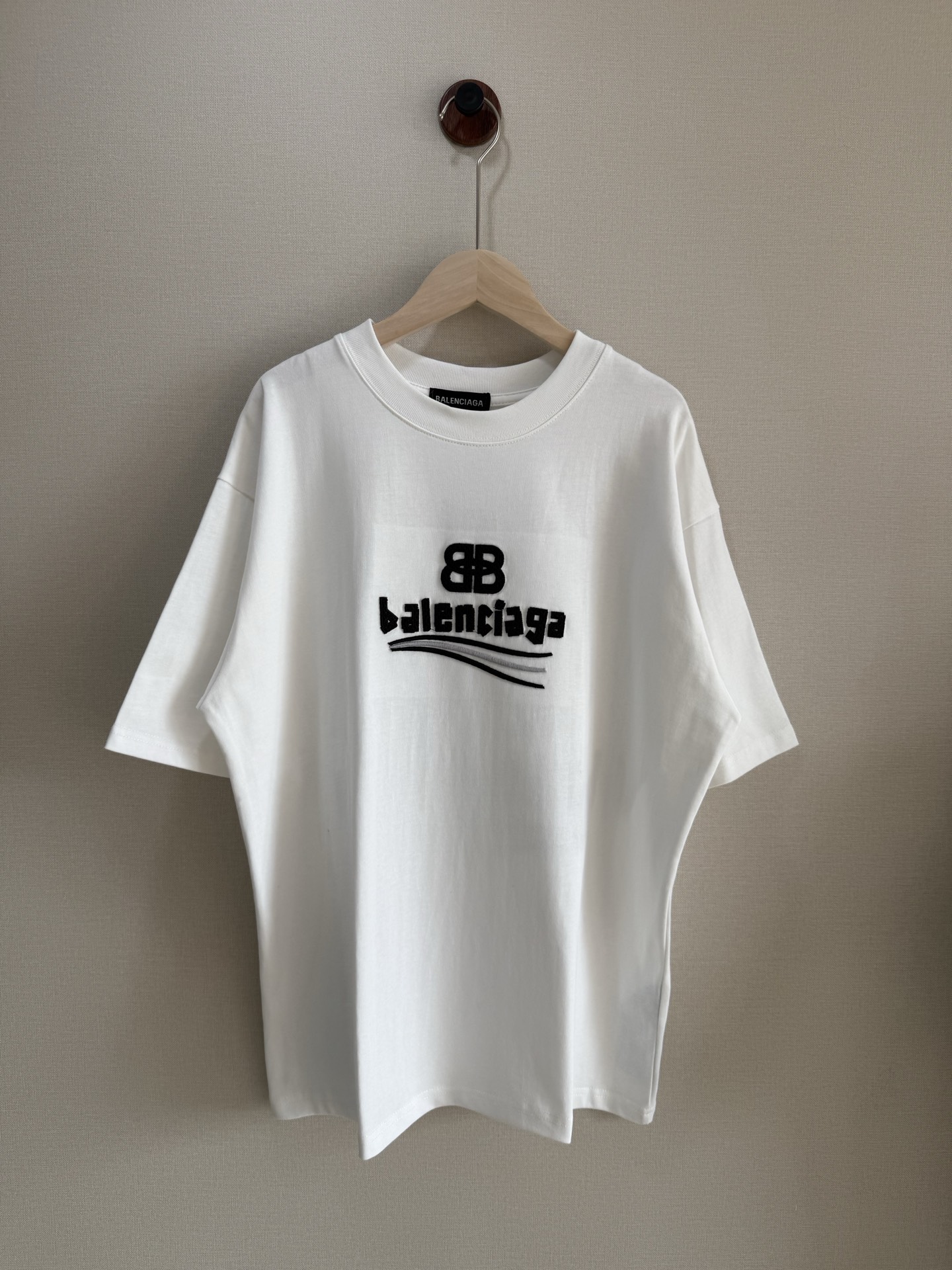 P80 número de modelo TM1046 BALENCIAGA Balenciaga industria pesada bordado de letras cuello redondo manga corta Tela: 2…