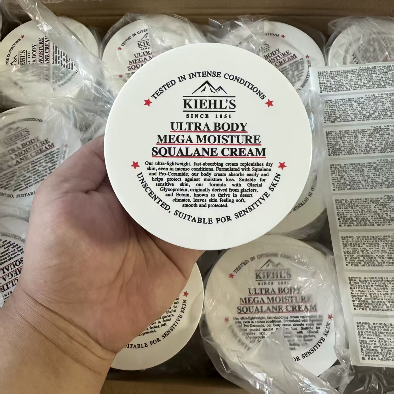 53. Kiehl's Ultra Facial Body Lotion 250ml / Yue B version 🔜 Mingtong version. High quality❗️🇬🇧Kiehl's Body Lotion 2…
