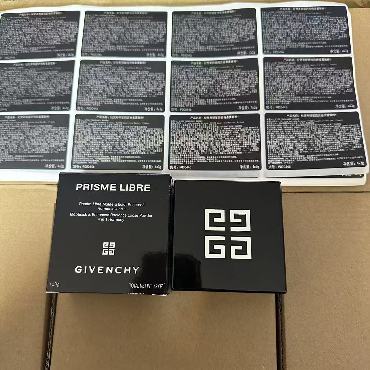 52. Nuevo polvo suelto de cuatro tonos de Givenchy / Versión Mingtong 🔜 Versión Mingtong. Alta calidad❗️4️⃣ colores: 1…