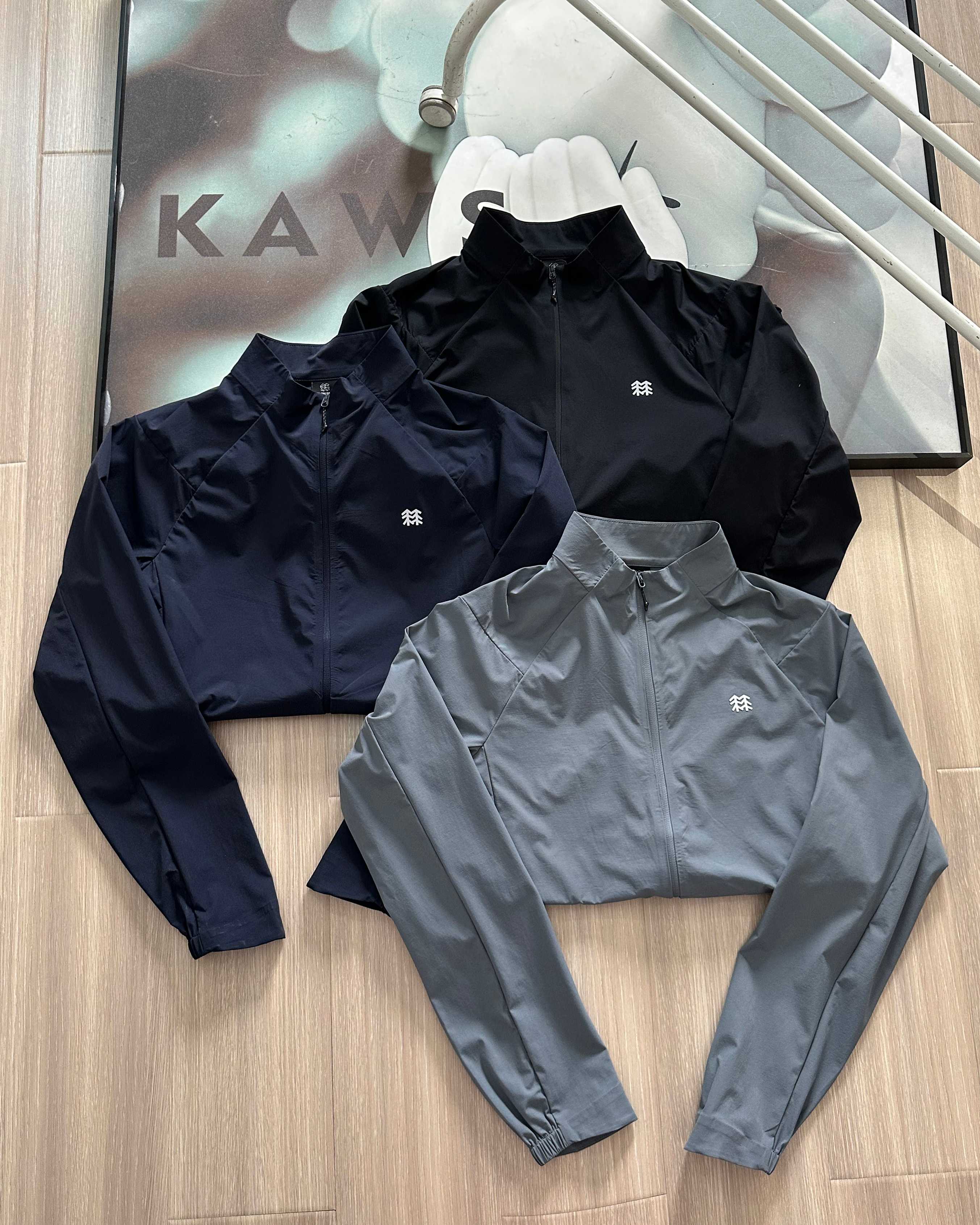 KOLON SPORT Chaqueta Ligera de Verano con Protección Solar para Hombre 3 a1746285774372 7476