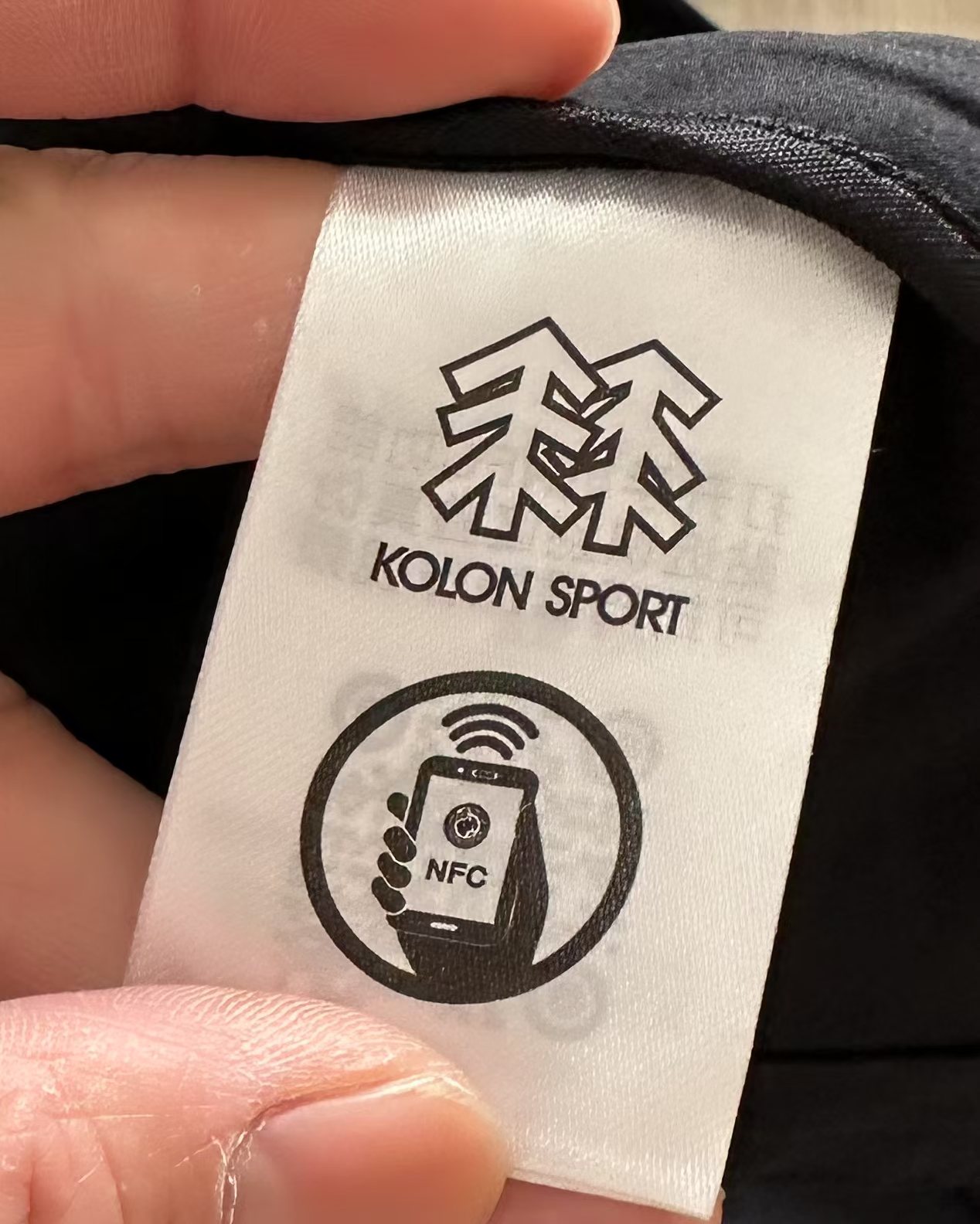 KOLON SPORT Chaqueta Ligera de Verano con Protección Solar para Hombre 27 a1746285806088 6847