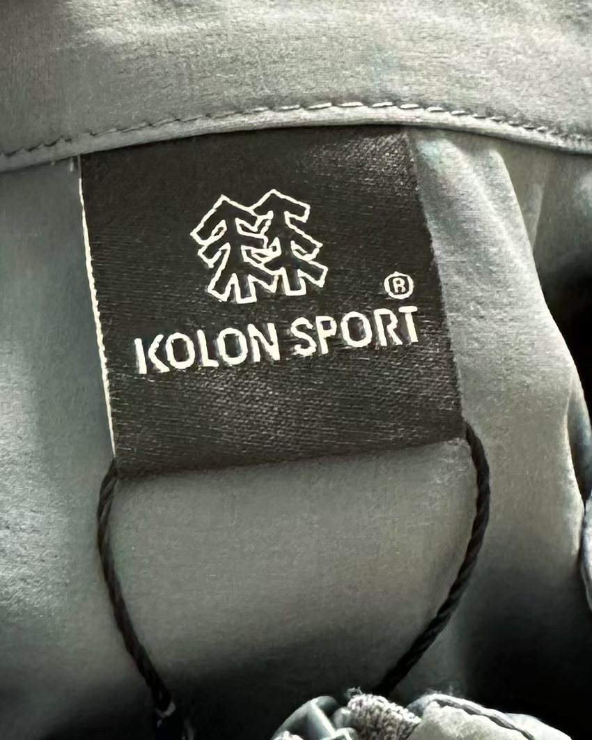 KOLON SPORT Chaqueta Ligera de Verano con Protección Solar para Hombre 28 a1746285814488 1851