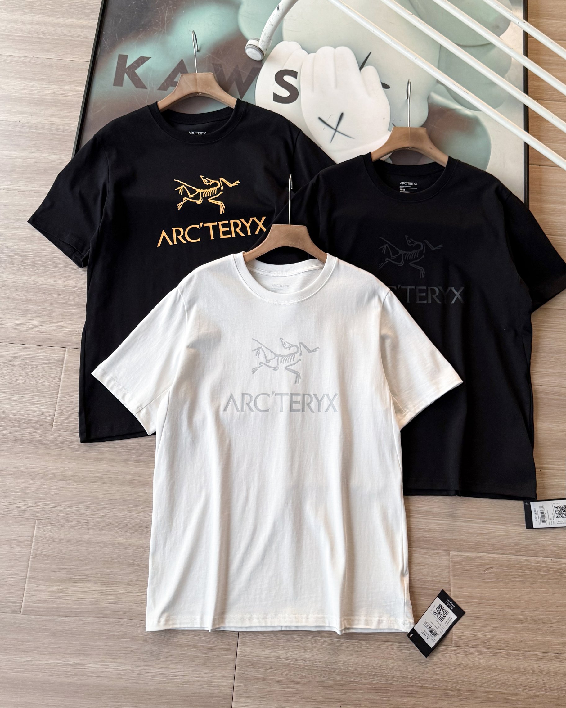 Alternative view of T-Shirt 05740