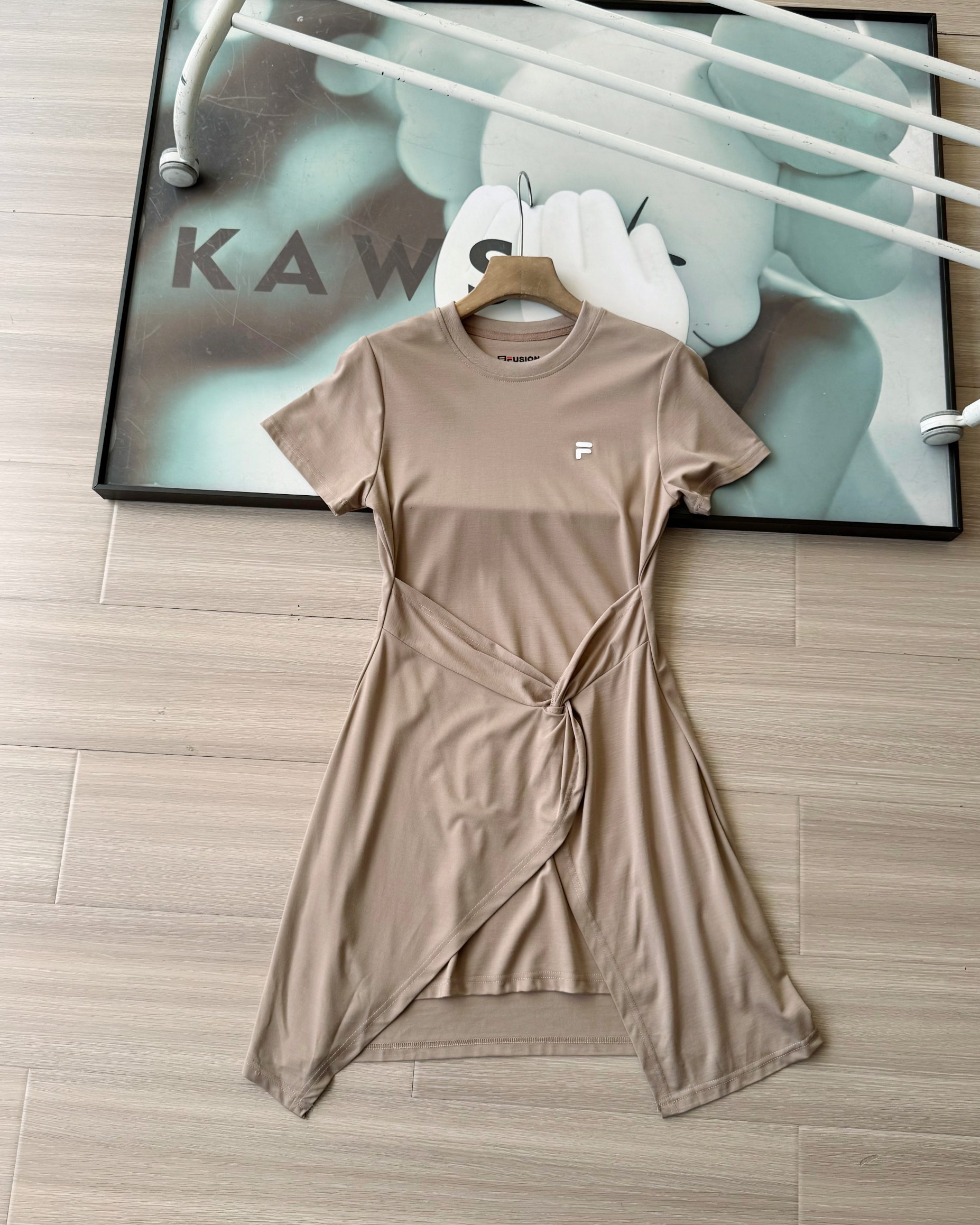 Alternative view of T-Shirt 05733