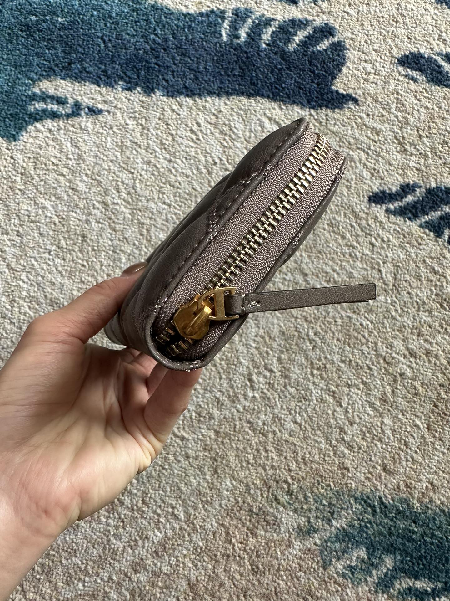 Tory Burch ～Tory Burch Willa系列小香风长款拉链钱包