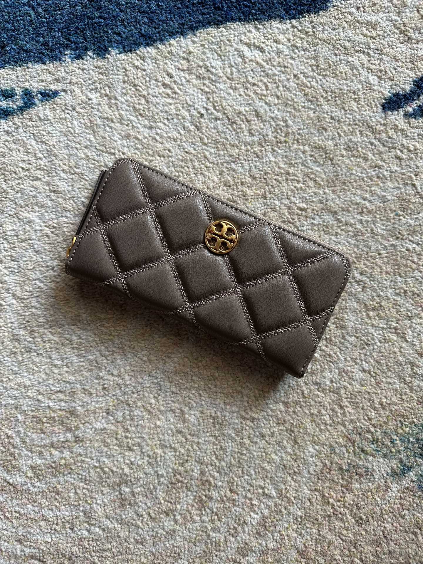 Tory Burch ～Tory Burch Willa系列小香风长款拉链钱包