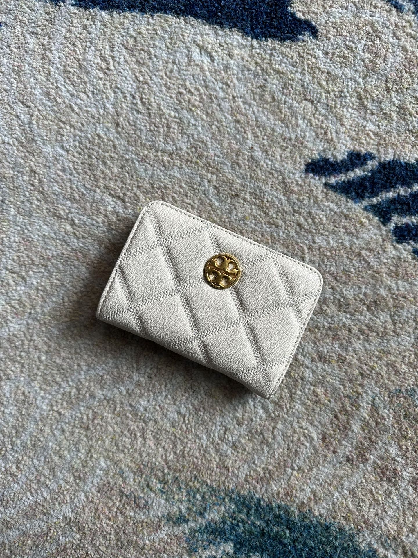 Tory Burch ～Tory Burch Willa系列小香风中款钱夹