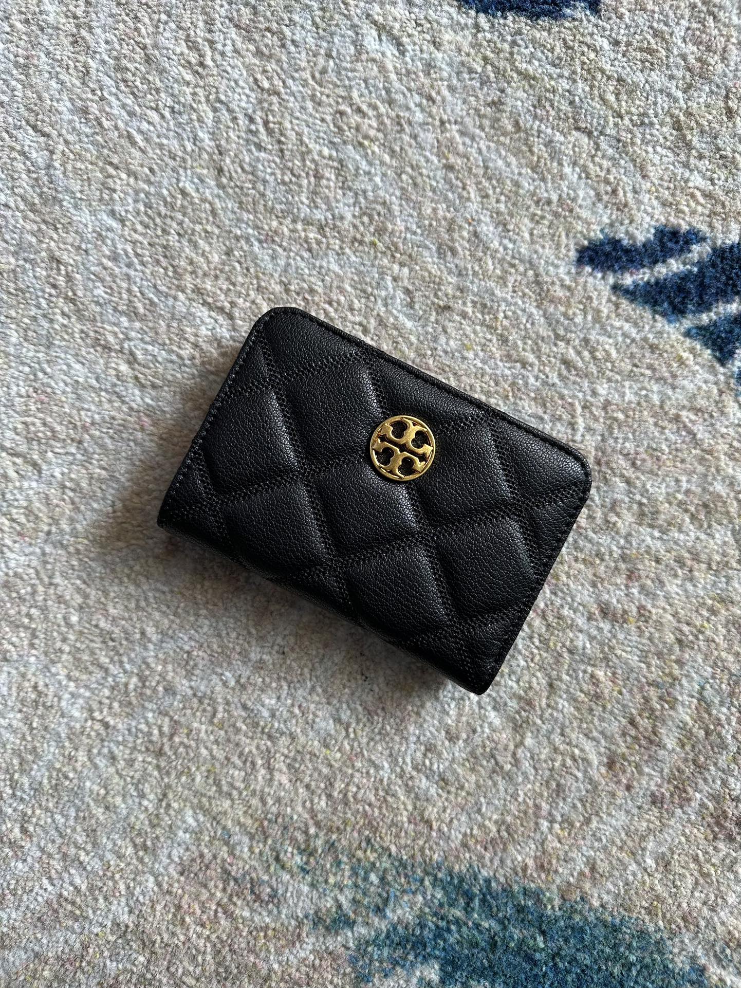Tory Burch ～Tory Burch Willa系列小香风中款钱夹