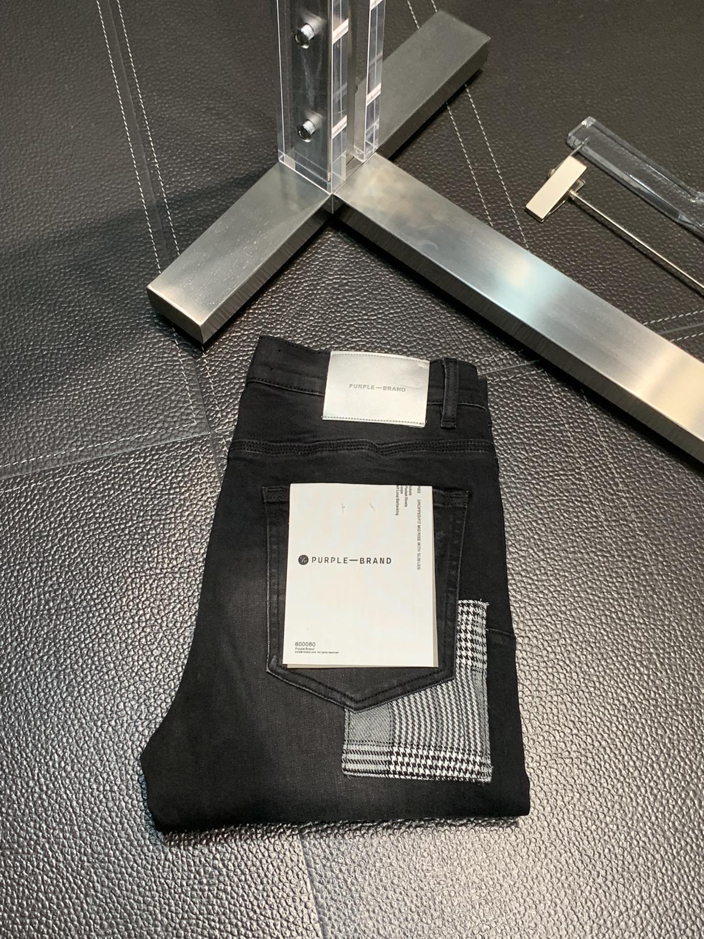  。PURPLE-BRAND 独家专供新款 休闲牛仔裤，高端版本！专柜 面料 透气舒适度高，细节无可挑剔