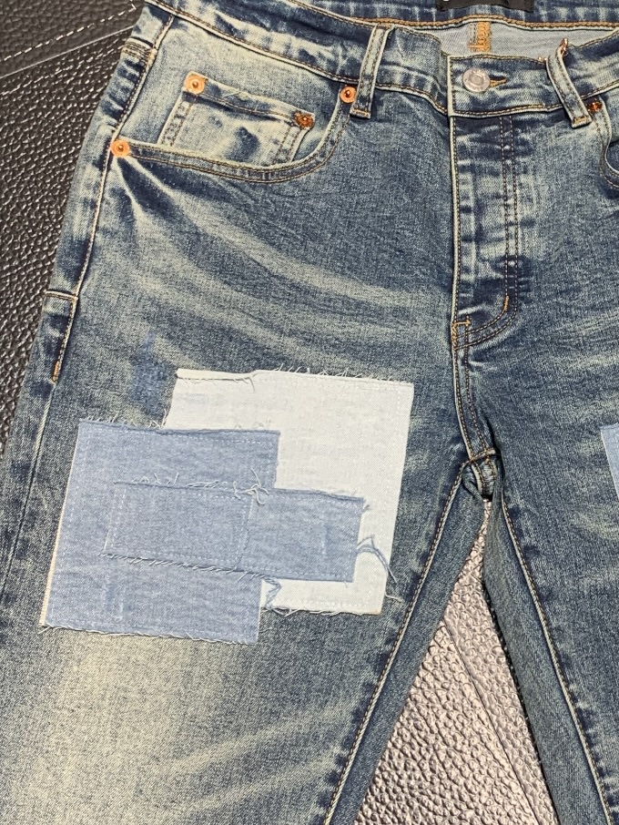  。PURPLE-BRAND 独家专供新款 休闲牛仔裤，高端版本！专柜 面料 透气舒适度高，细节无可挑剔