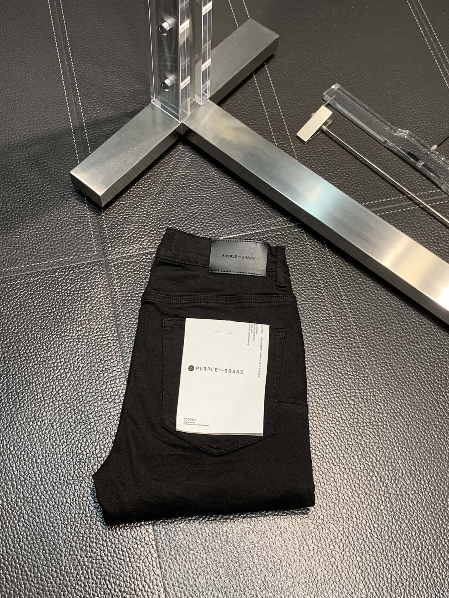  。PURPLE-BRAND 独家专供新款 休闲牛仔裤，高端版本！专柜 面料 透气舒适度高，细节无可挑剔