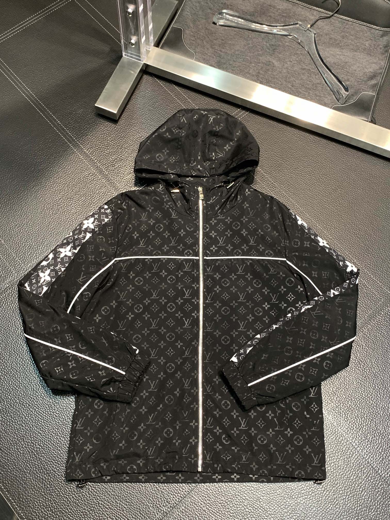 Louis Vuitton Clothing Coats & Jackets Fall/Winter Collection Fashion Hooded Top