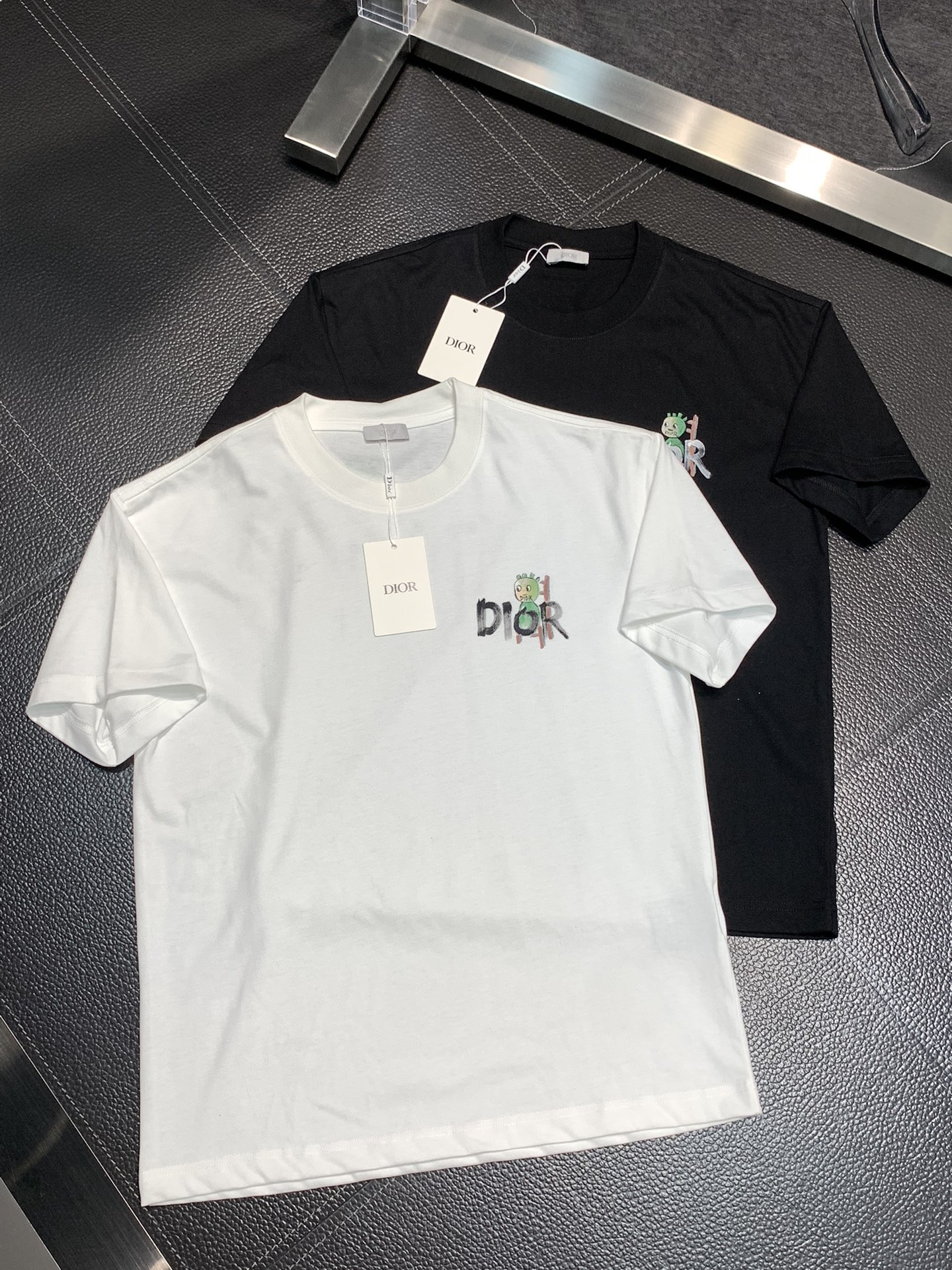 Dior Store
 Clothing T-Shirt Replica Shop
 Men Fashion Short Sleeve