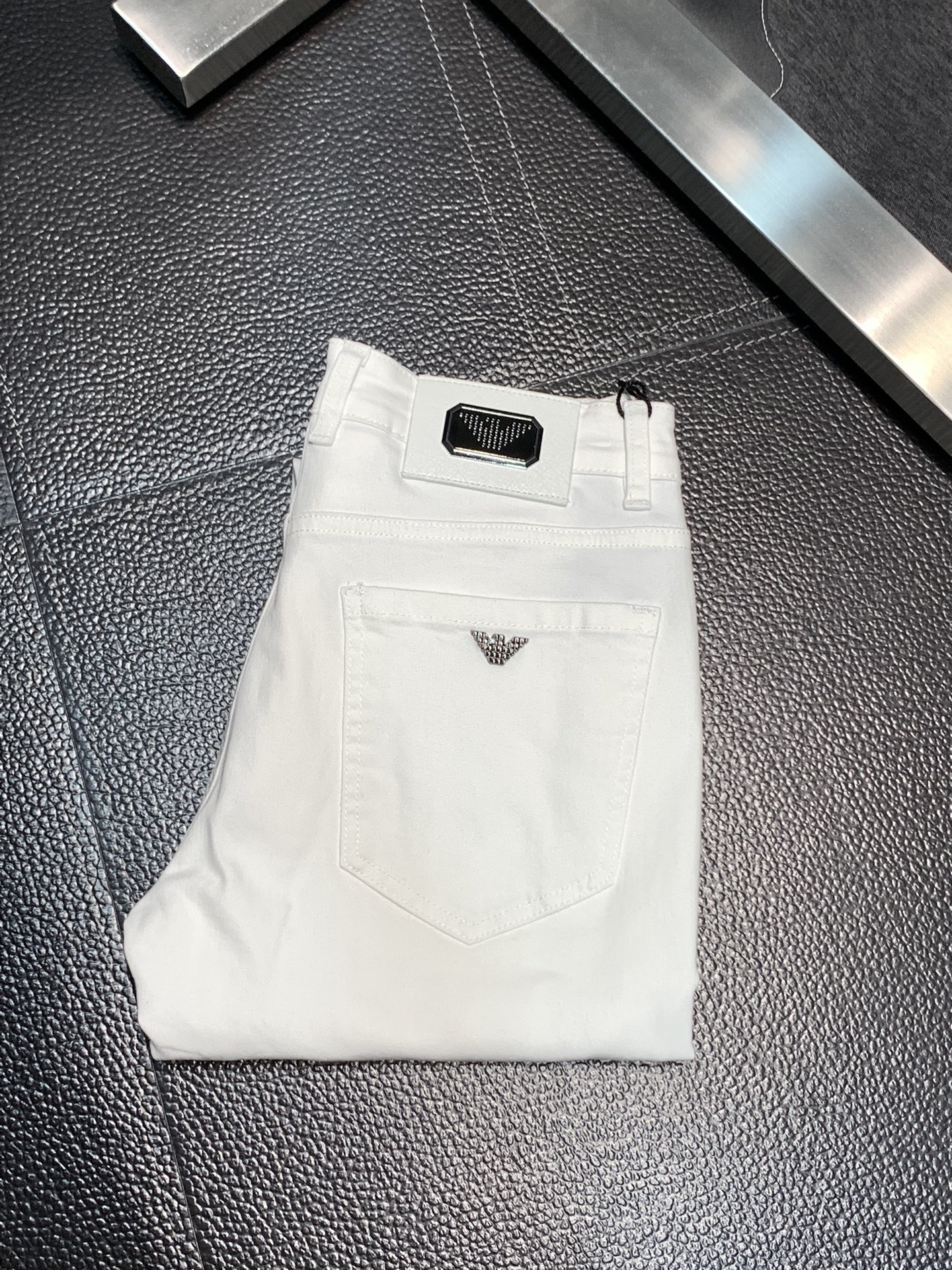 Armani Online
 Clothing Jeans Casual