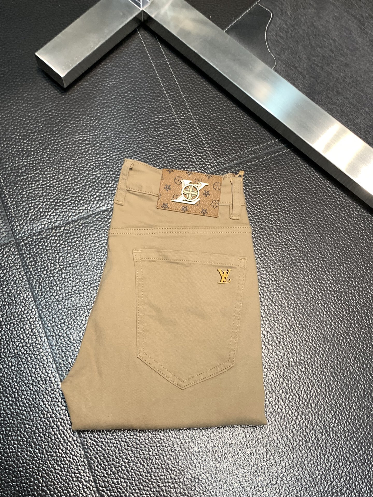 How can I find replica
 Louis Vuitton Clothing Jeans Casual