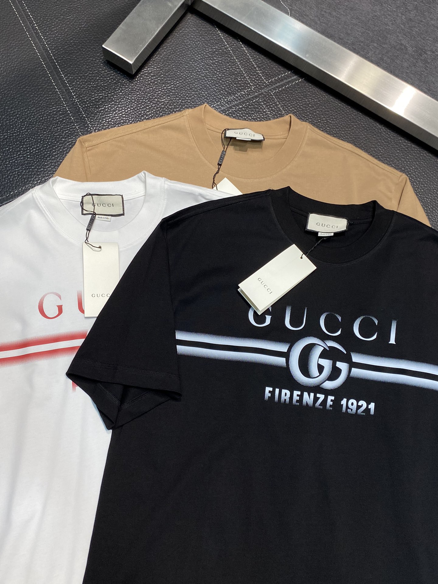 Gucci Clothing T-Shirt Men Fashion Short Sleeve