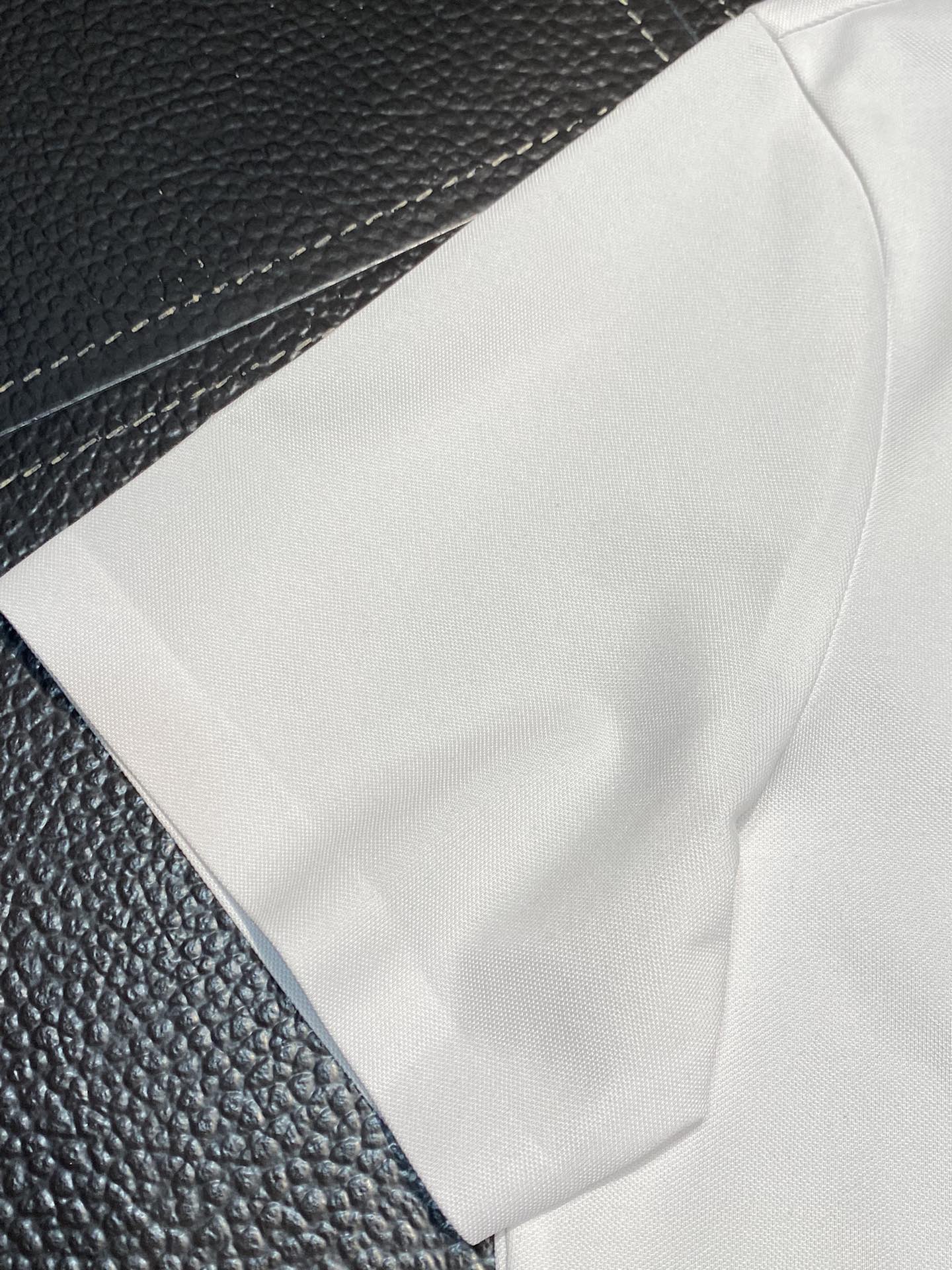 LV路易威登独家专供新款原单男士休闲Polo短袖高端定制高版本时尚百搭爆款️️进口面料手感超柔软细腻穿着