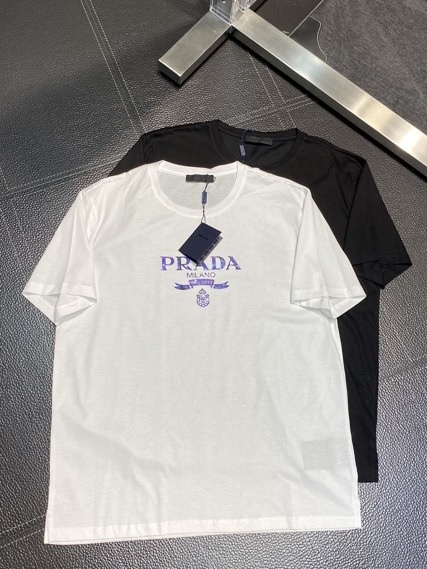 Prada Kleding T-Shirt Mannen Fashion Korte mouw