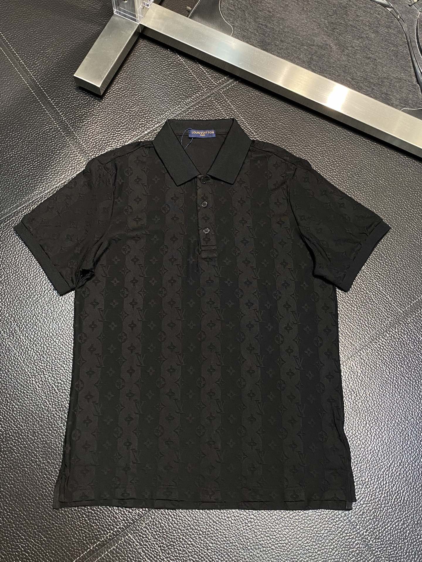 Louis Vuitton Clothing Polo T-Shirt Men Fashion Short Sleeve