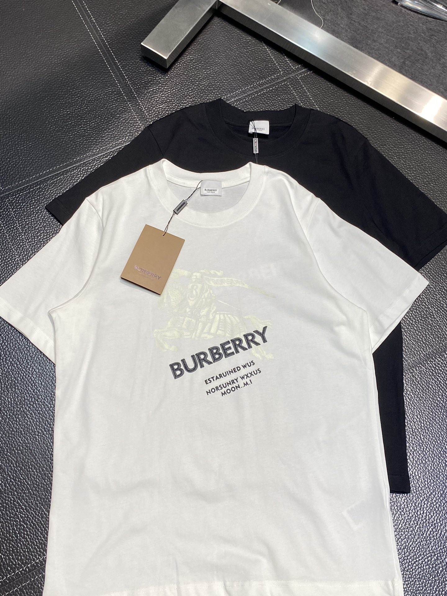 Burberry Clothing T-Shirt Men Fashion Short Sleeve
