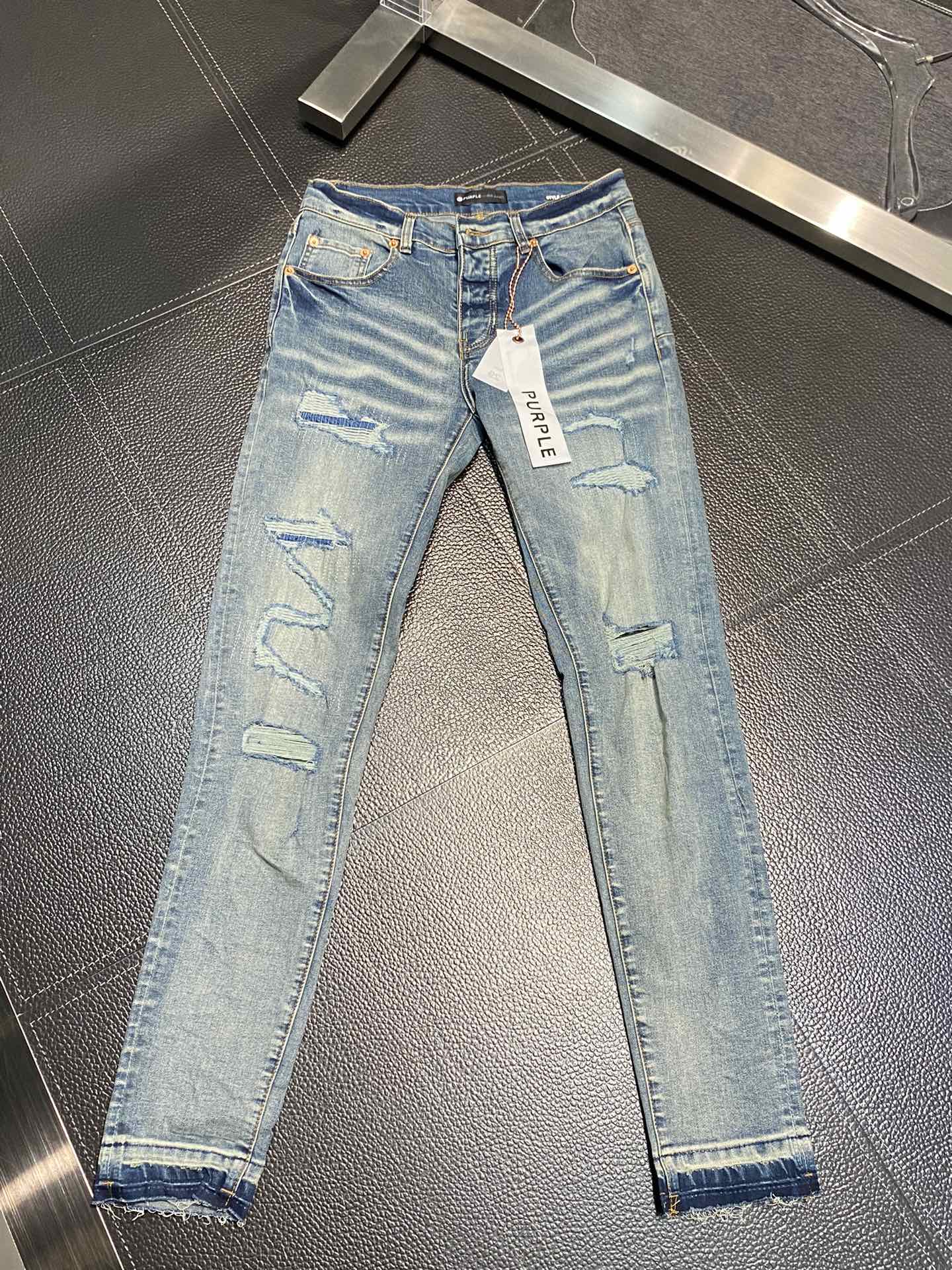  。PurPle Brand 独家专供新款 修身款 小直筒 牛仔裤，高端版本！专柜 面料 透气舒适度高，
