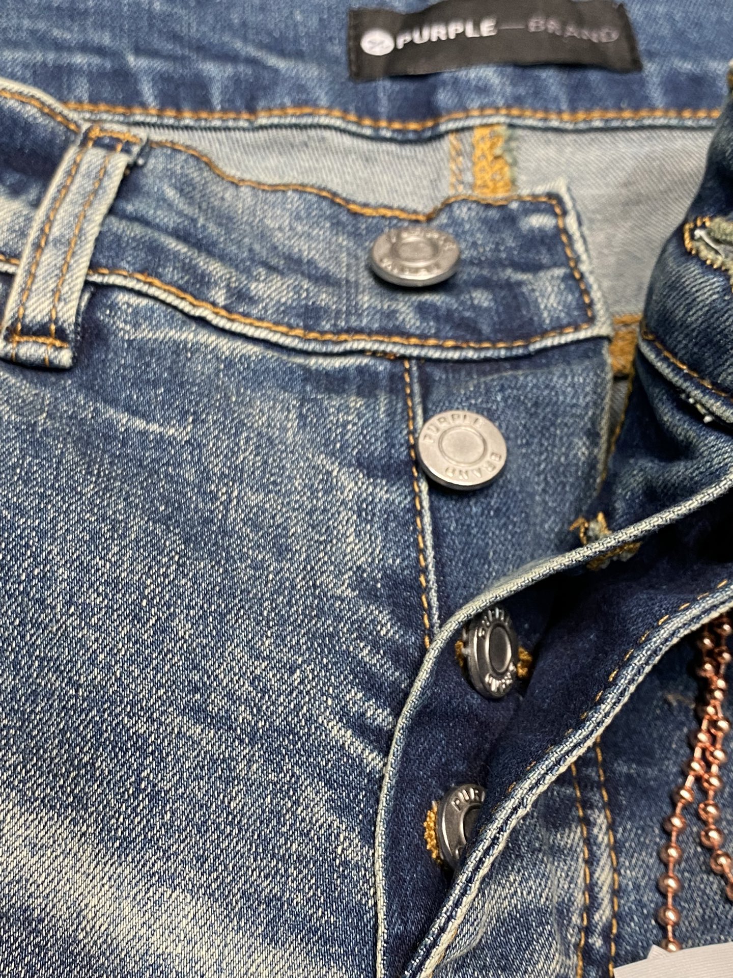  。PurPle Brand 独家专供新款 修身款 小直筒 牛仔裤，高端版本！专柜 面料 透气舒适度高，