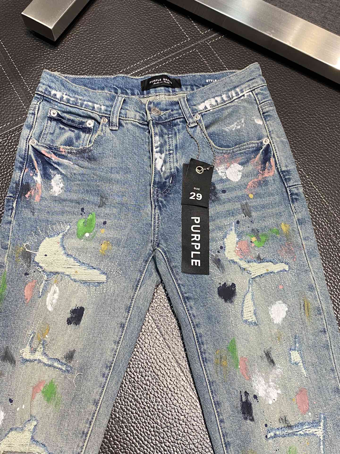  。PurPle Brand 独家专供新款 修身款 小直筒 牛仔裤，高端版本！专柜 面料 透气舒适度高，